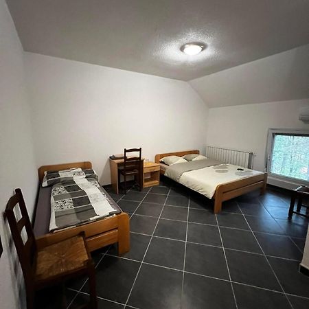 Villa Hukic Tuzla Eksteriør billede